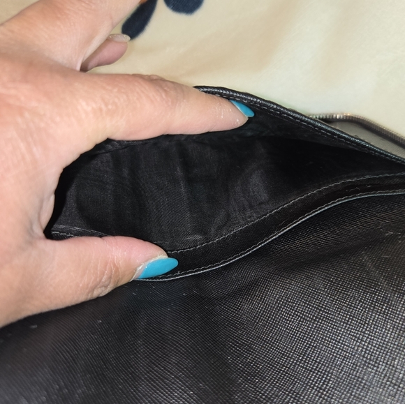 💯 Authentic Prada Saffiano Leather Document Holder/Wallet - Picture 12 of 16